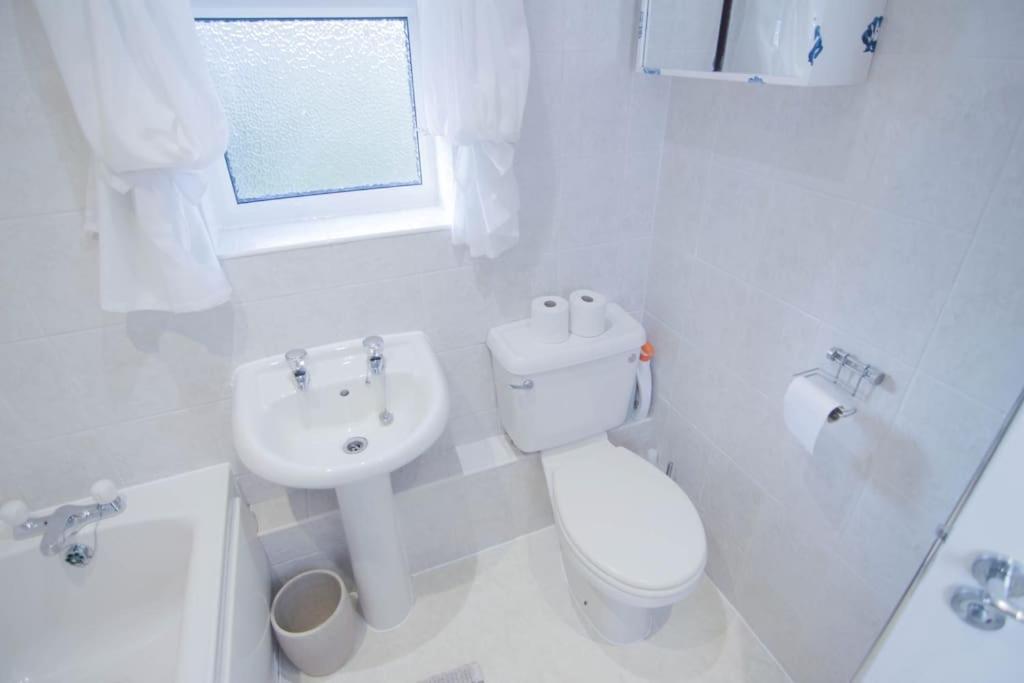 2 Bed House - Bhx - Nec Villa Solihull Buitenkant foto